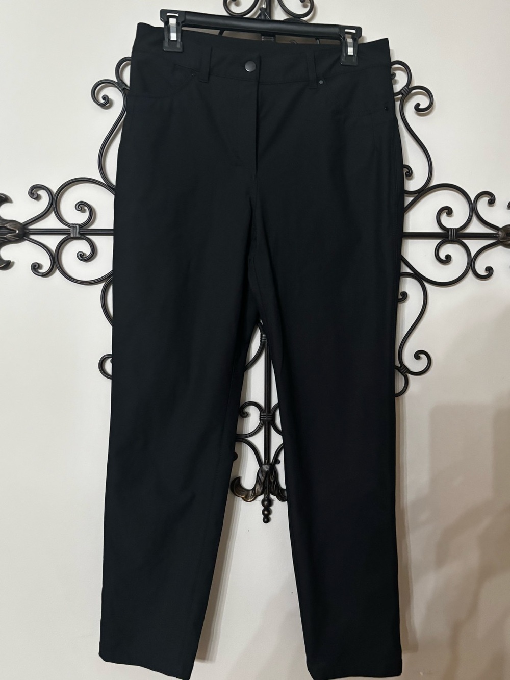 Ladies Lululemon Pant size 8